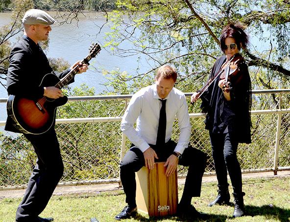 Midnight Express Music Trio Brisbane - Cover Bands Wedding